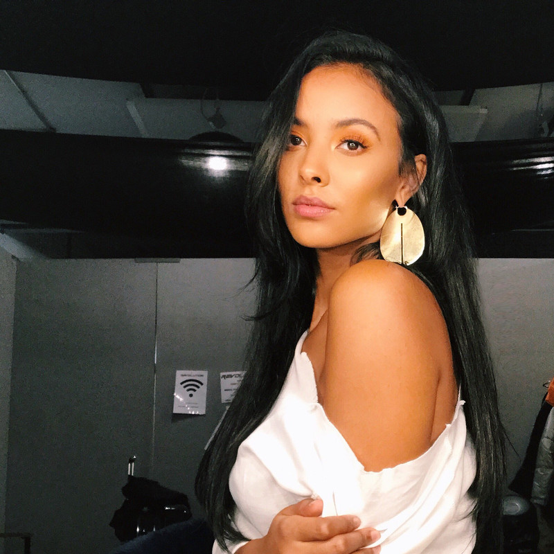 [Image: DRl-6b-IW0-AEIPTi.jpg]