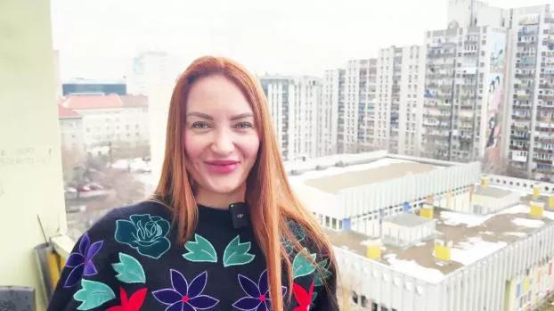 JacquieEtMichelTV – Julie Maze – The promise to Julie has been kept!