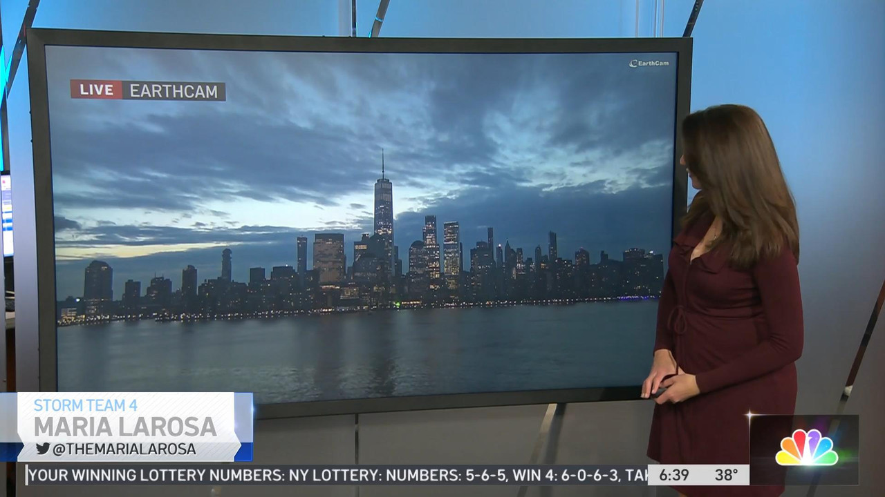 11.29 - 10.00.00 - Today in New York. Newsmagazine program offers a m....ts_snapshot_00.39.30_[2021.