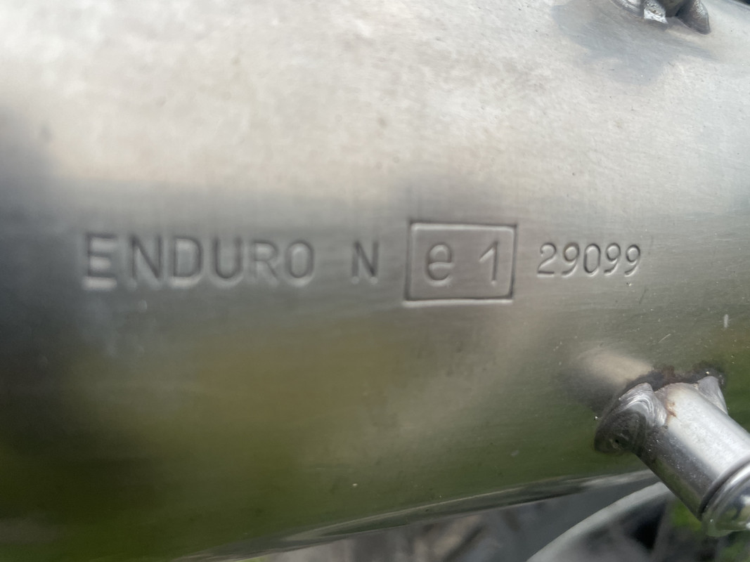 7377698E-34D4-4736-80B3-BF8EB8D1825C