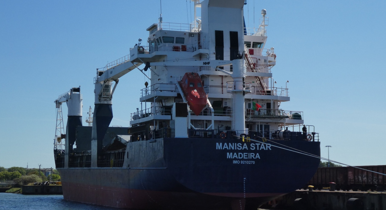 P1210726 (1940x1090)