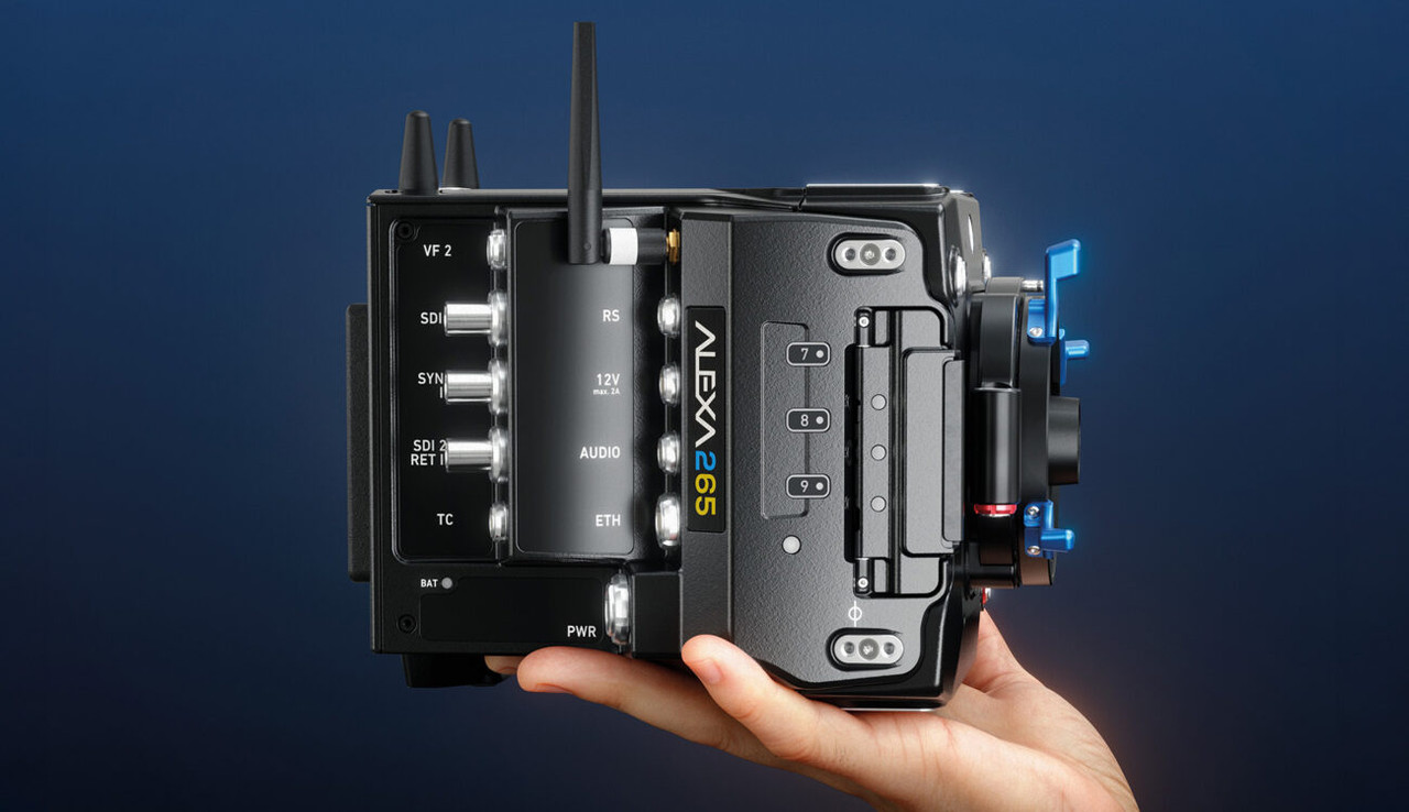 ARRI-ALEXA-65-5-1300x750.jpg