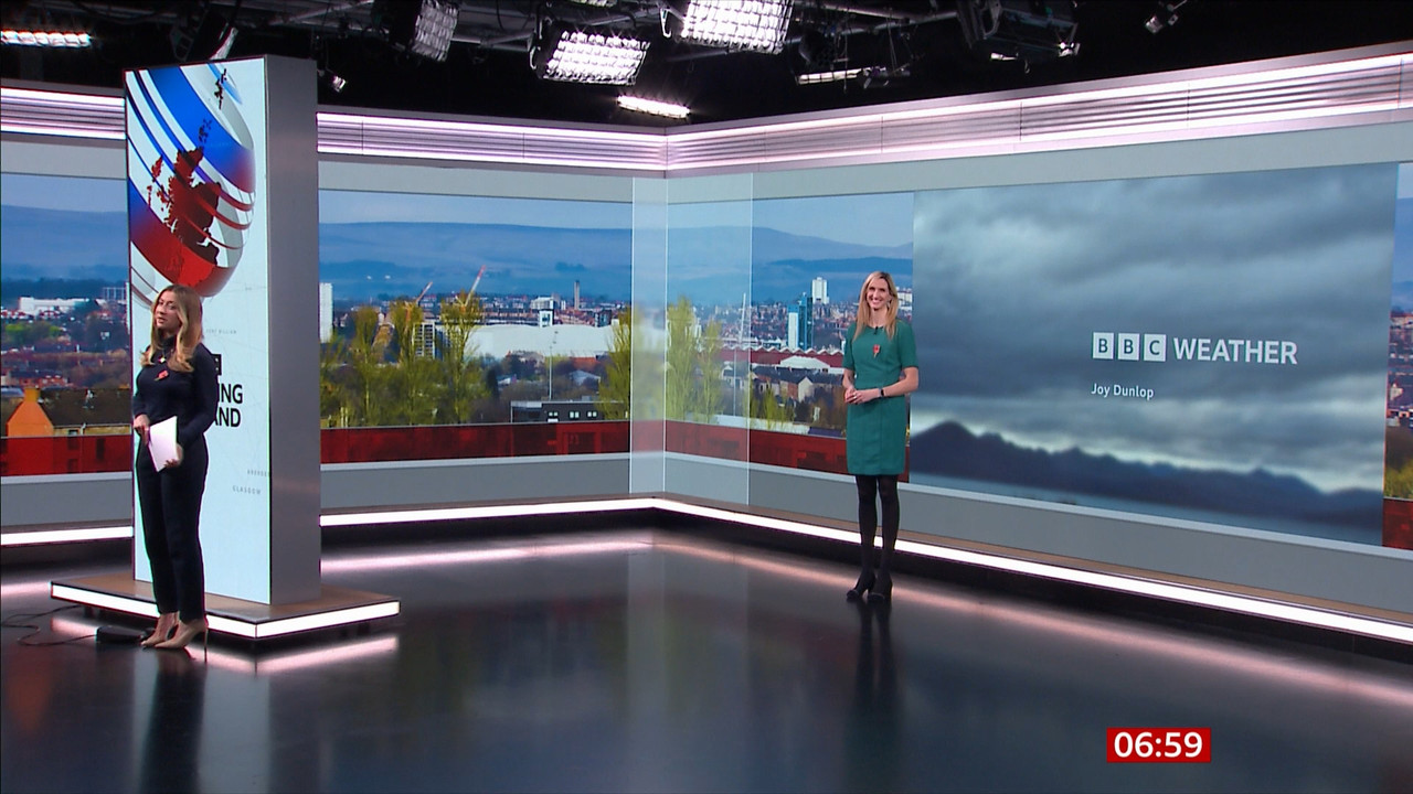 11.01 - 06.00.01 - Breakfast. The latest news, sport, business and we....ts_snapshot_09.40.104