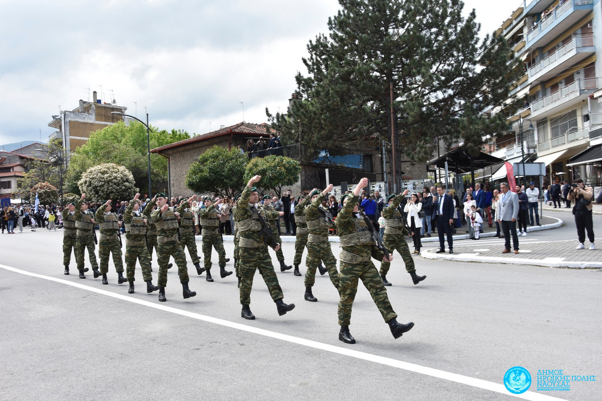 κορύφωση ολοκαυτώματος (6)