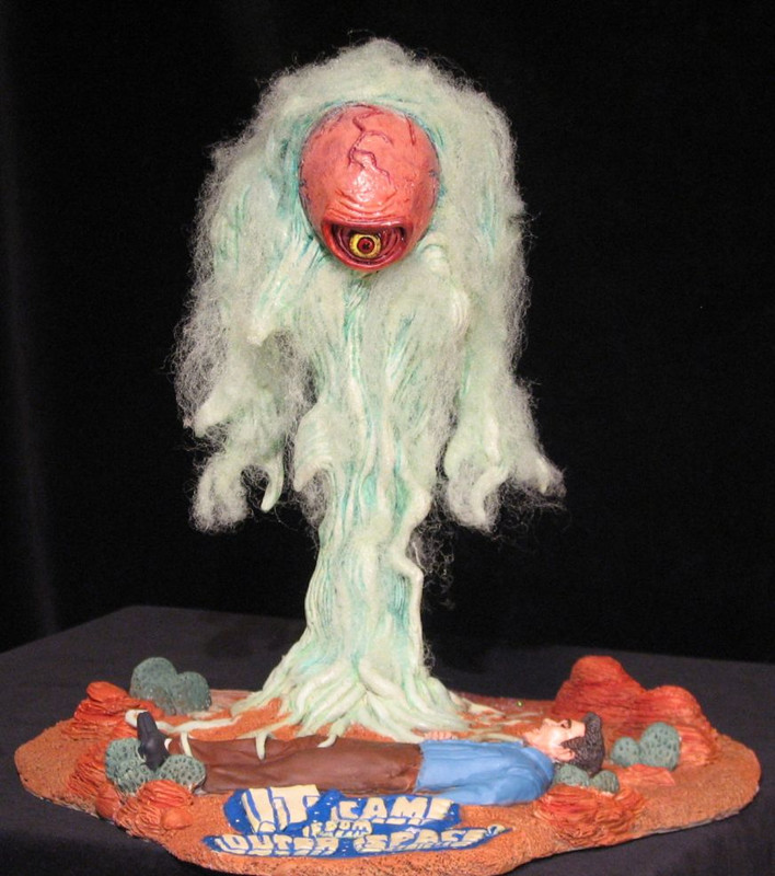 GEOMETRIC DESIGNS XENOMORPH (7)