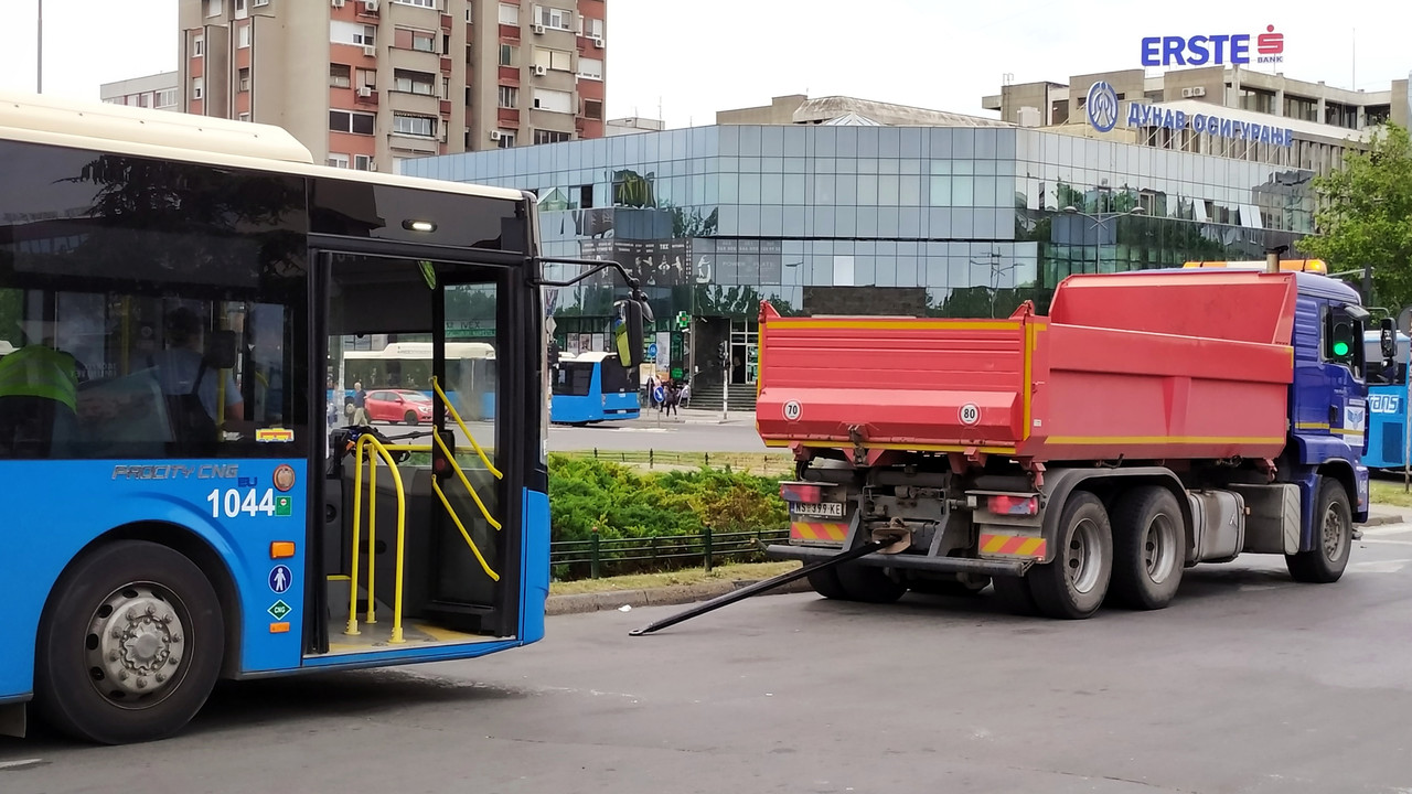 BMC Procity 18 CNG (2020) #1044 i MAN TGA 26.430 #46