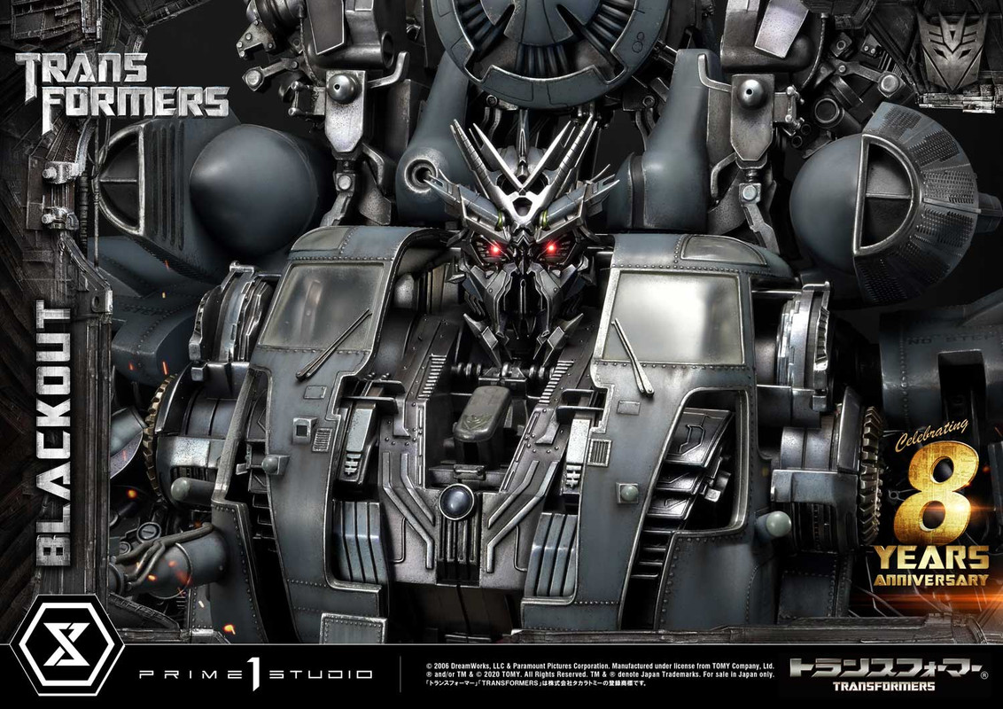 Prime-1-Studio-Transformers-2007-Blackout-Statue-09