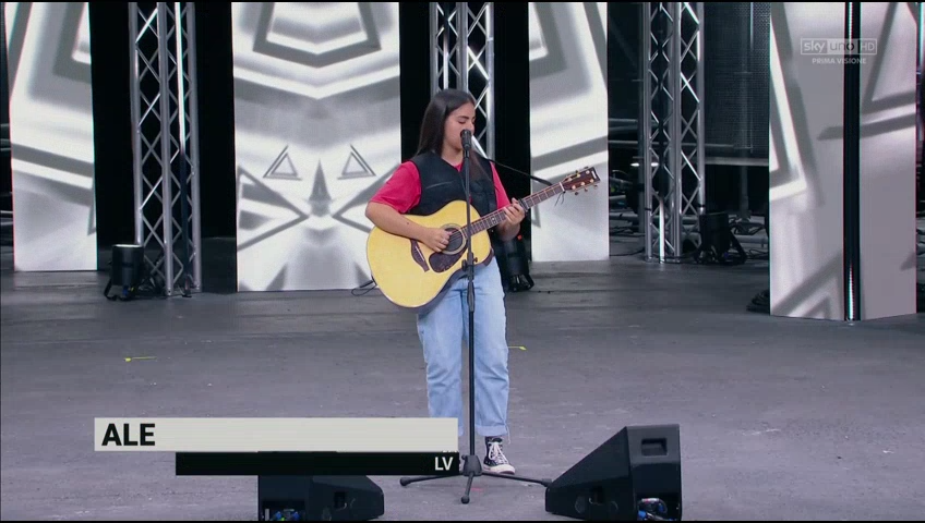 XF14.2020.Audizioni.01.HDTV.iTALiAN.AC3.480p.x264-SpyRo.mkv_snapshot_00.14.48_[2020.09.18_12.59.07]