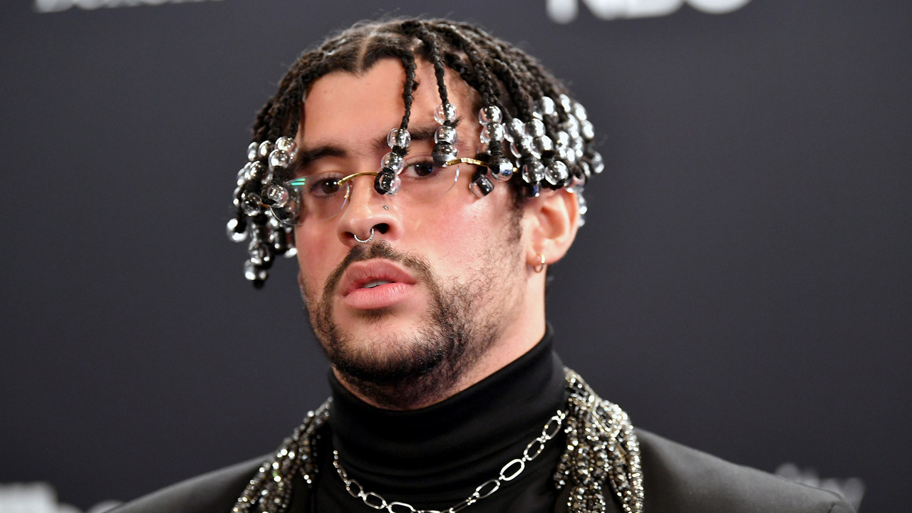 ¿Mujer activista de los niños con cáncer arremetió contra fans de Bad Bunny?