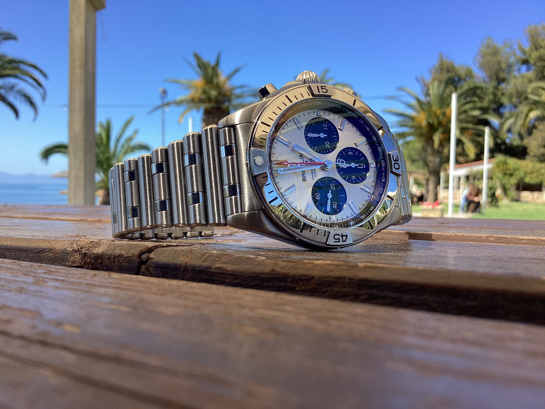 6874327F-01EE-4887-946C-43B19607D75C