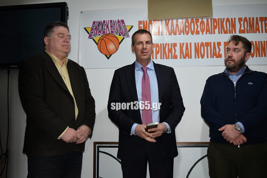 , &Epsilon;&Kappa;&Alpha;&Sigma;&Kappa;&Epsilon;&Nu;&Omicron;&Pi;: &Kappa;&omicron;&pi;ή &pi;ί&tau;&alpha;&sigmaf; &kappa;&alpha;&iota; &tau;&iota;&mu;έ&sigmaf; &sigma;&epsilon; &alpha;&nu;&theta;&rho;ώ&pi;&omicron;&upsilon;&sigmaf; &tau;&omicron;&upsilon; &mu;&pi;ά&sigma;&kappa;&epsilon;&tau; (&phi;&omega;&tau;. & &beta;ί&nu;&tau;&epsilon;&omicron;)