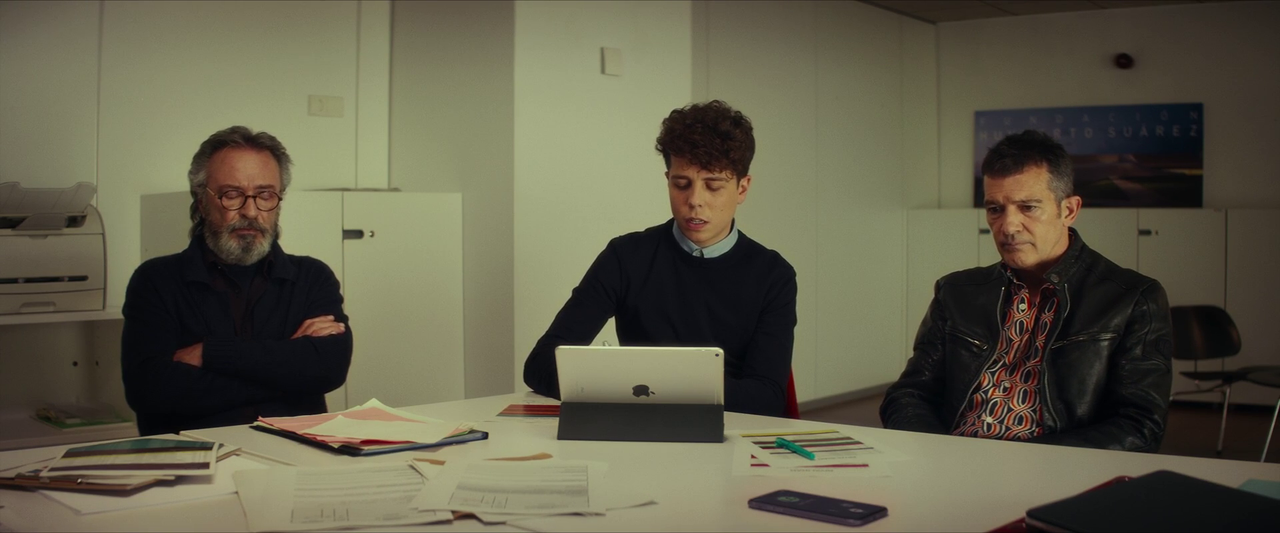 vlcsnap-2025-03-01-19h46m15s499