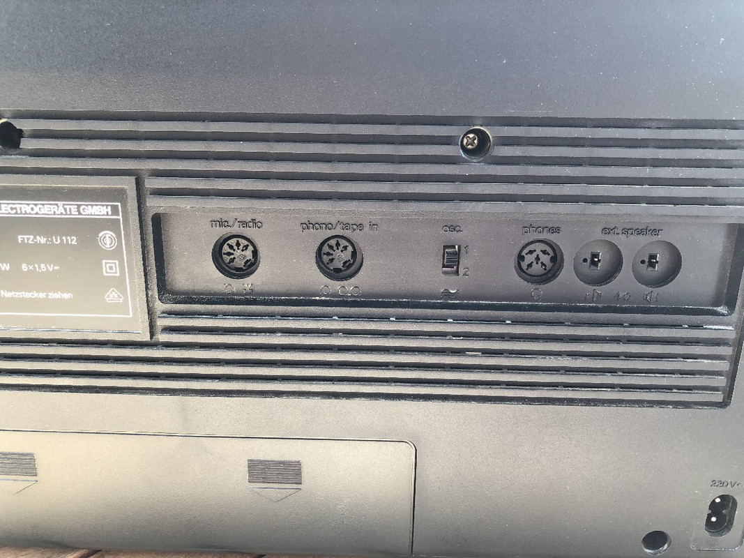 98B916FA-2D93-4A87-B11A-E061A3681128