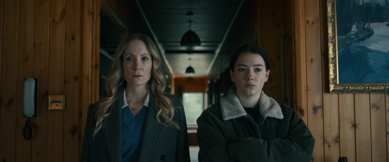 MobLand.S01E10.The.Beast.in.Me.2160p.10bit.AMZN.WEB-DL.DDP5.1.HEVC-Vyndros.mkv_snapshot_06.03_[2025.