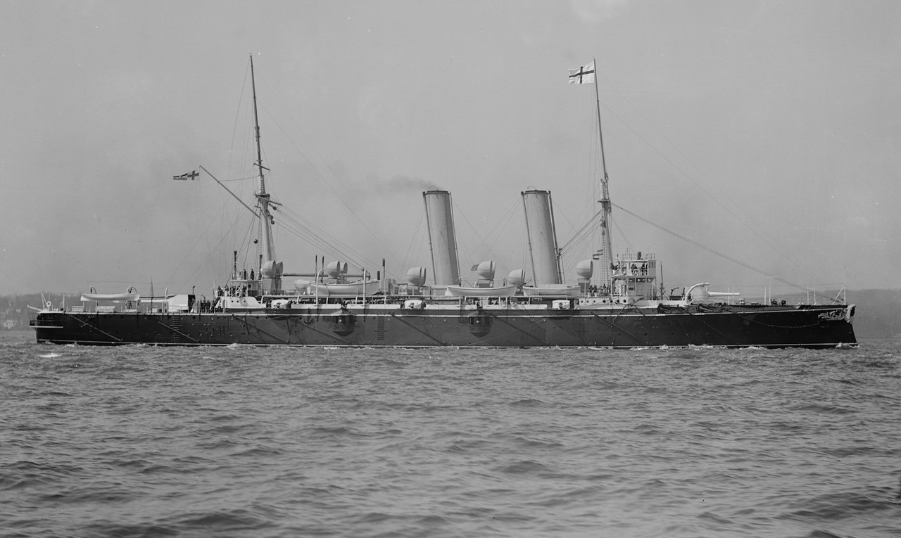 HMS_Blake_(1889)_in_the_1890s[1]