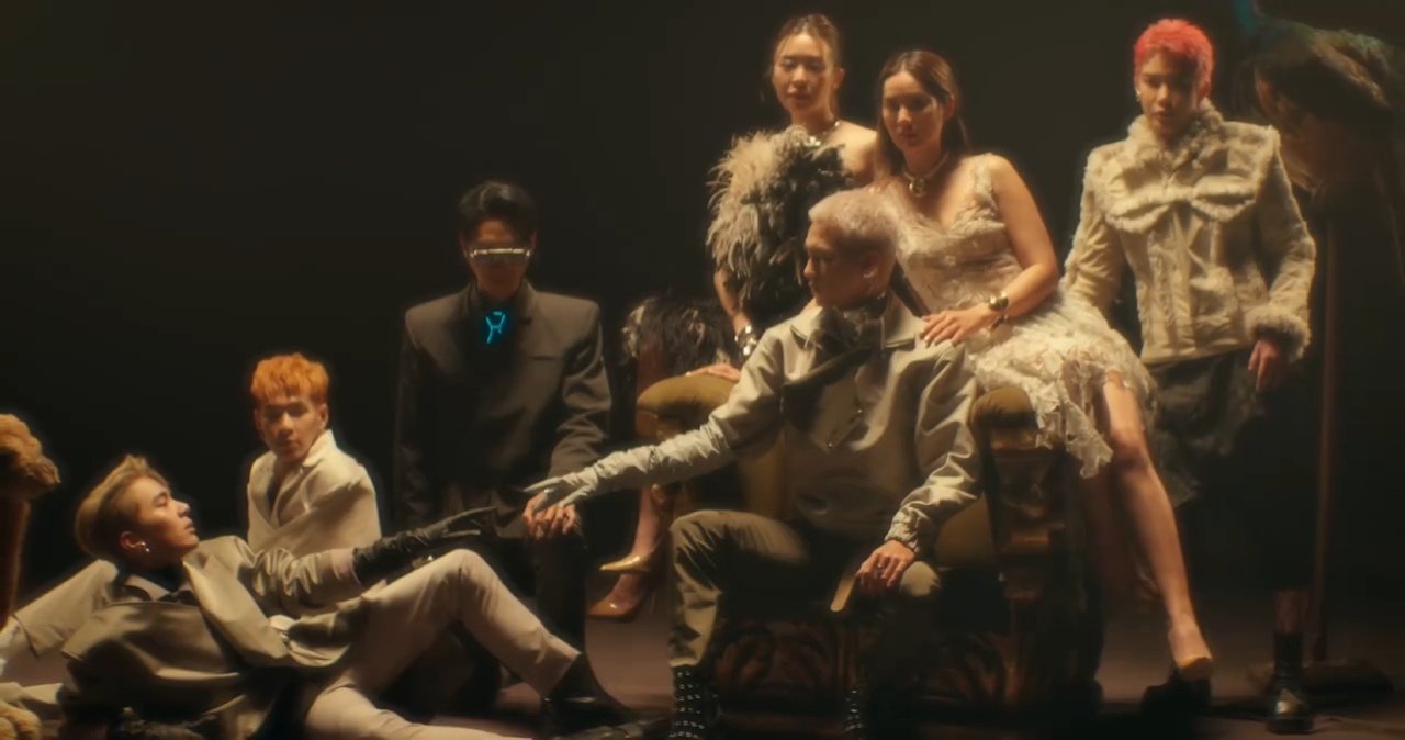 A-ir-Moment-4