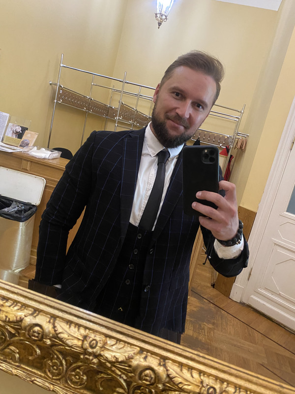 6D803069-6439-4F3E-AA08-9BF8EFD355E6