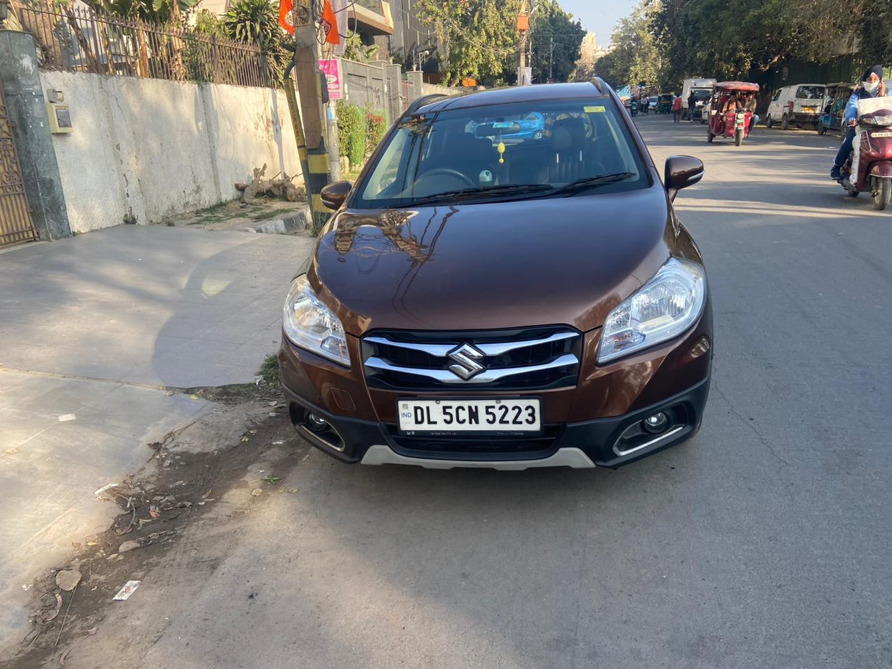S-CROSS
