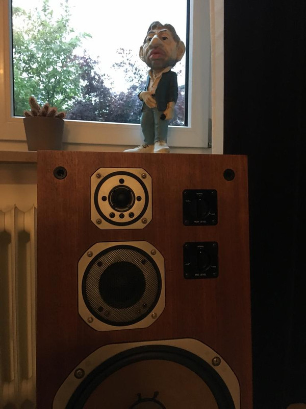 B5B3336A-1336-4FB5-B02D-03F1AF05CC38