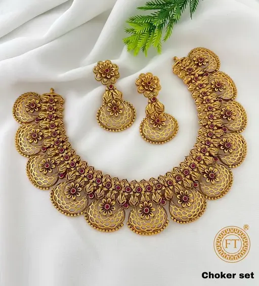 NEW DEGINER MATT FT CODE JEWELLERY SET Color 3 (A106)