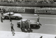 24 HEURES DU MANS YEAR BY YEAR PART ONE 1923-1969 - Page 55 62lm08-Jag-E-MCharles-JCoundley-2