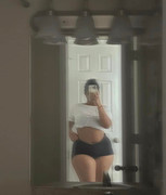 photo_6215184463680359781_y