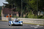 24 HEURES DU MANS YEAR BY YEAR PART SIX 2010 - 2019 - Page 29 15lm47-Oreca05-M-Howson-R-Bradley-N-Lapierre-11