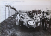 24 HEURES DU MANS YEAR BY YEAR PART ONE 1923-1969 - Page 27 52lm17-Jag-CType-SMoss-PWalker-5