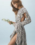 Numero-Tokyo-April-2018-Josephine-Skiver-by-Zoey-Grossman-2