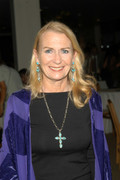juliet-mills-a75