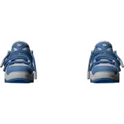 feet-002-11