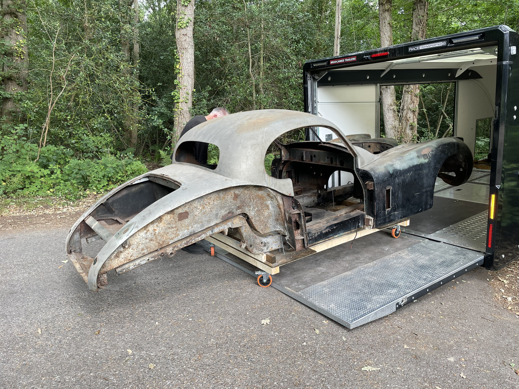 D8529BB3-B3C6-4053-A40F-1A662B653FA5