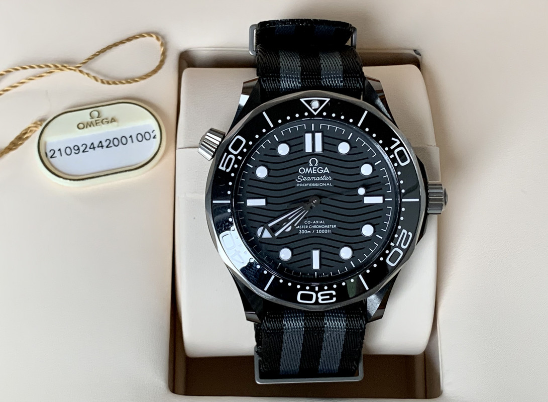 DA9D8A14-C55B-45C4-8A43-8453A2463C85