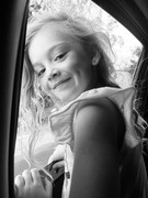 Ava-Amelia-Avichzar
