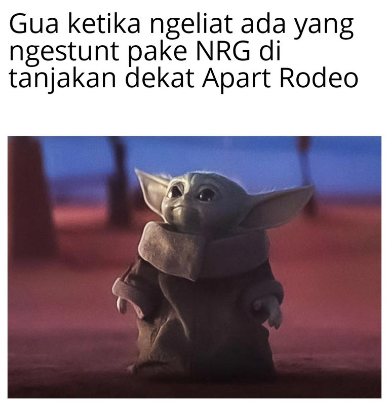 Baby-Yoda-Looking-Up-17012020102626.jpg