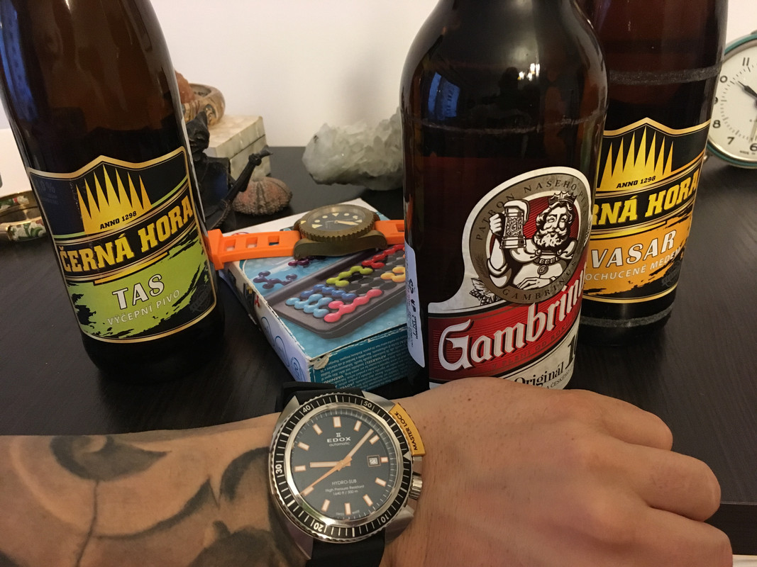 E4740B32-A786-405F-85B0-1332F7A1DF02