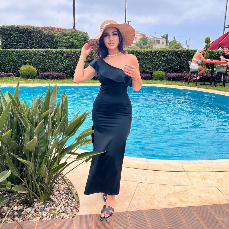 صور سكس ريبيكا أوندونيو 2026 | طيز نار - ريبيكا أوندونيو ساخنة! Rebecaandonian-1756049909063