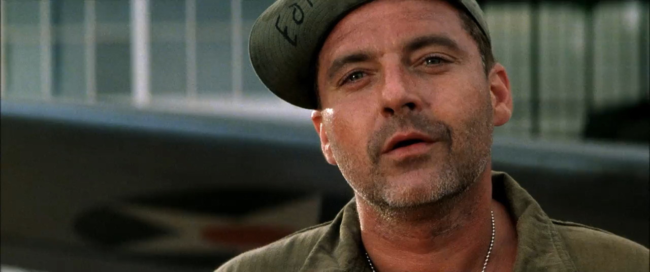 Pearl Harbor 2001 BluRay [Hindi + English] 480p 720p ESub Screenshot