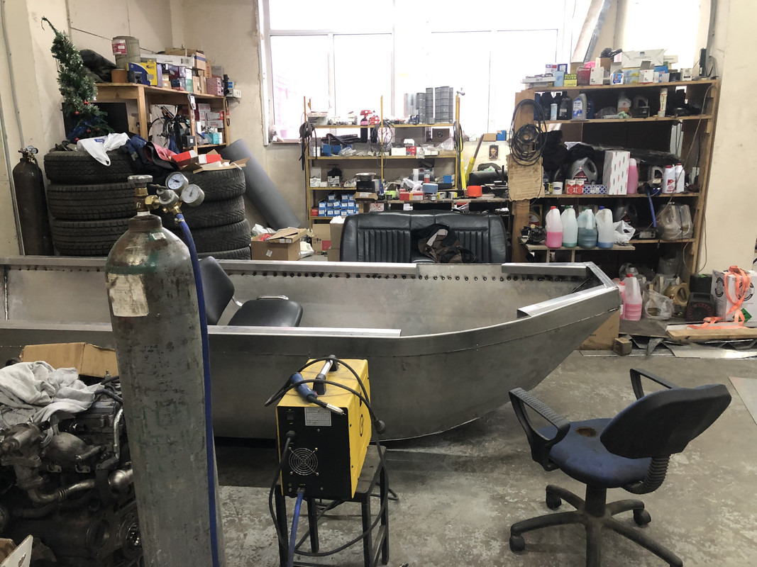 8F298B7A-F427-428E-8DB9-235B29CDD8D9