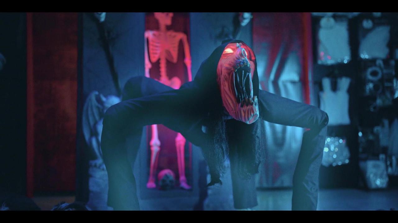 vlcsnap 2025 11 16 19h24m31s230