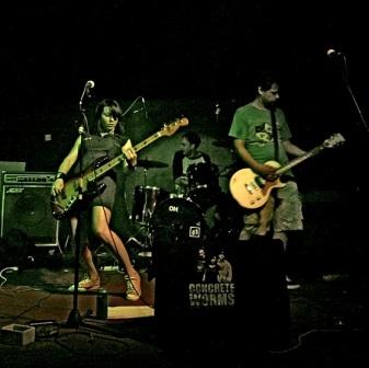 [Slika: Concrete-Worms-folder.jpg]