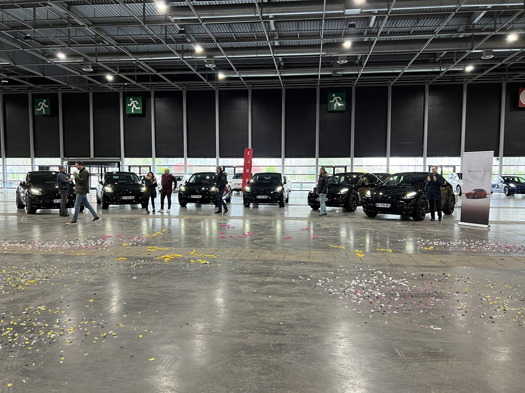 86D0445F-4AAD-42A2-9EB6-8AF7A044A93A