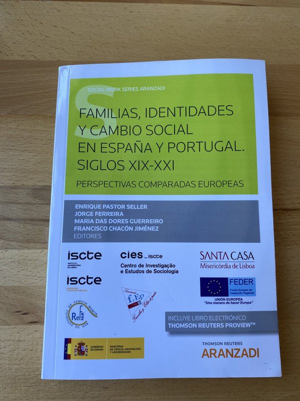 FAMILIAS, IDENTIDADES Y CAMBIO SOCIAL EN ESPANA Y PORTUGAL