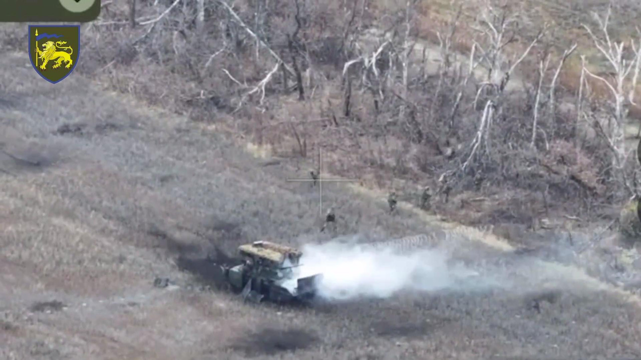 1049 BMP-2 675-sb3KDZ dam aband 26 11 24