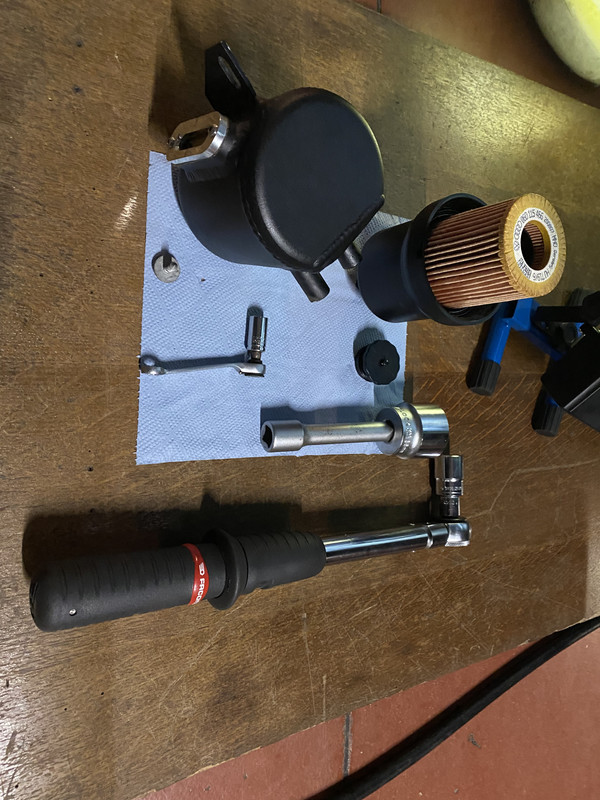 0E713B56-06DD-427C-A5B2-82F2B1ACB8CE