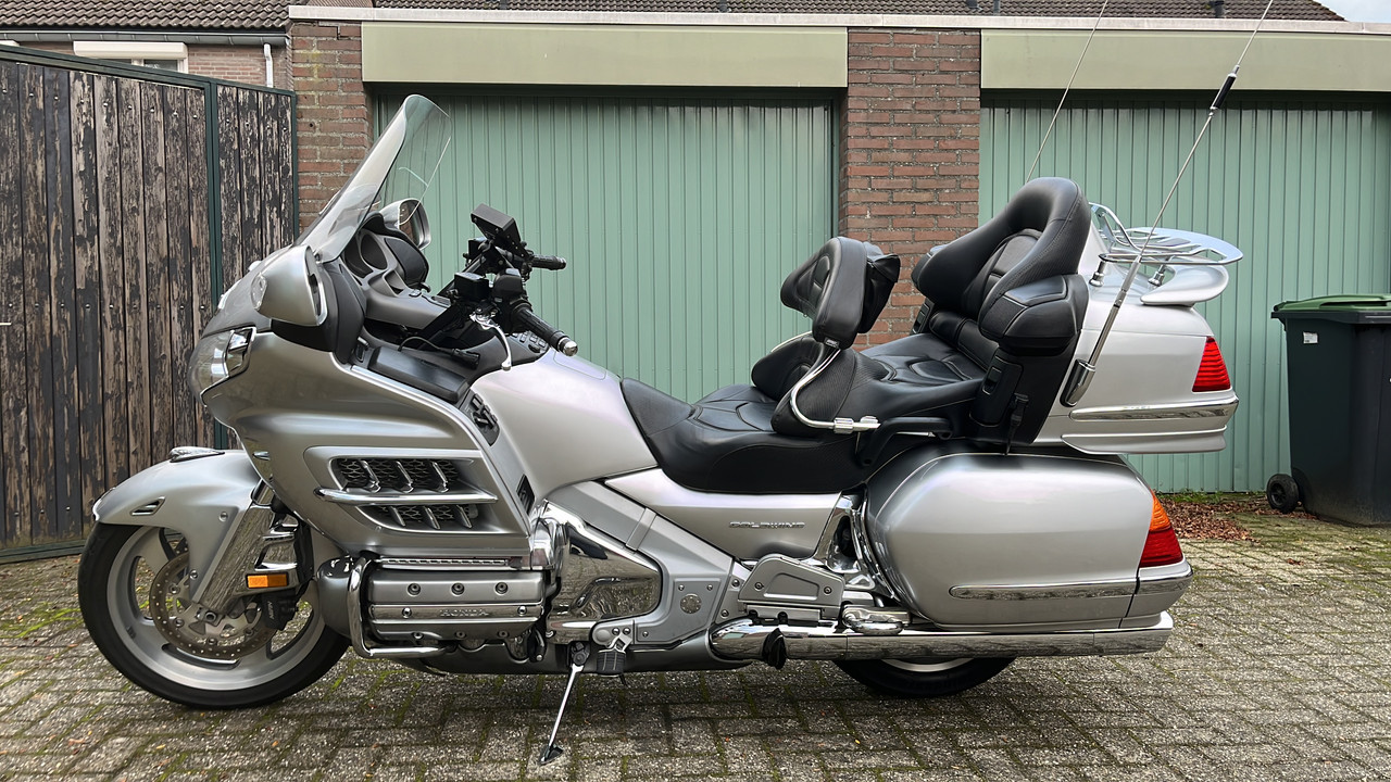 5CD5B3E9-1B8D-4A1F-AB71-35B6358D4C8E