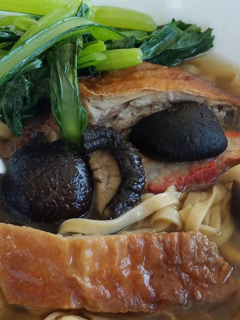 [Image: 12-Mi-Vit-Tim.jpg]