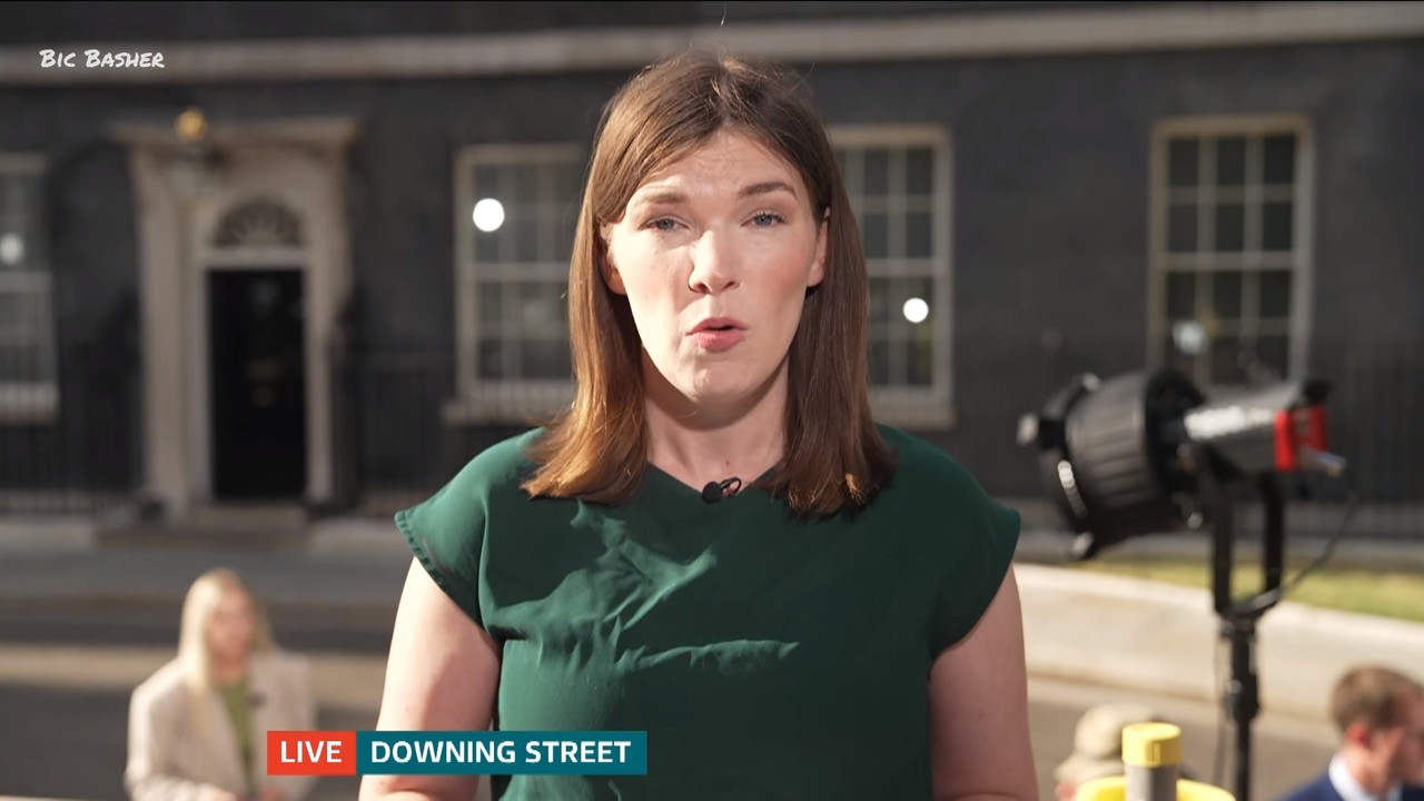 07 20 18 00 00 ITV News Granada Reports Weather ts snapshot 08 42 159