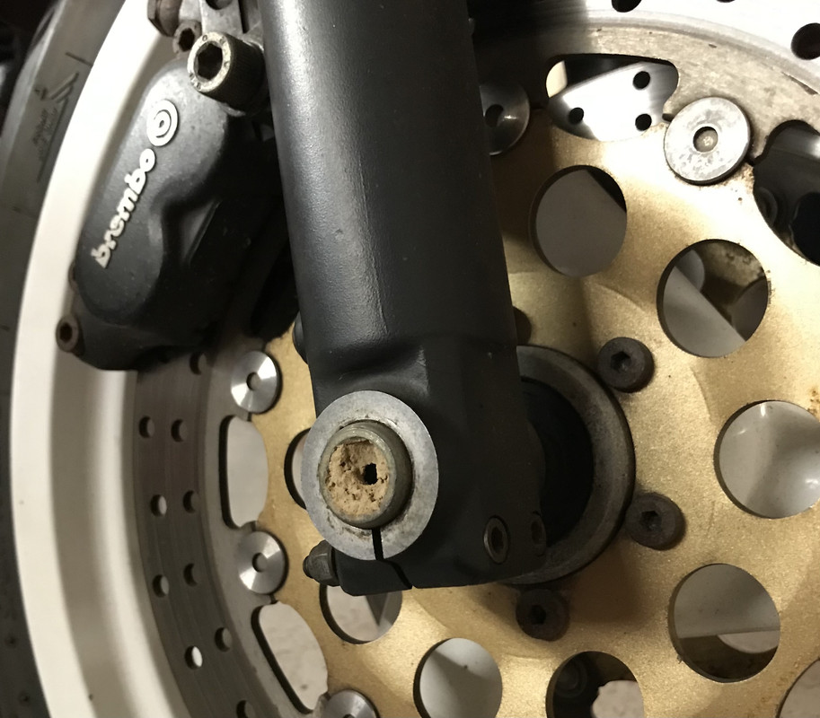 7F87B77C-BAE9-48B4-A09A-E0C84B4571E5