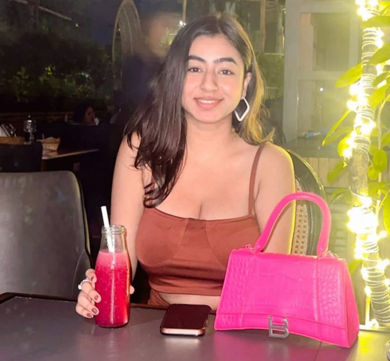 Famous Instagram Influencer Shimmi New Latest Nude Tango Live Showing Pressing Huge Boobs with Full Face 8Min+ Video+Pics 5 IMG-1.jpg